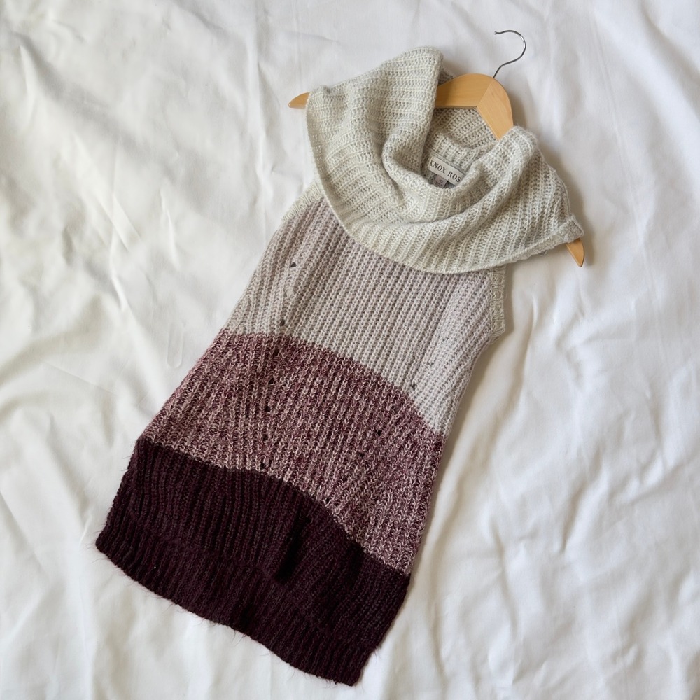 Knox Rose Mock Neck Sweater Vest Women's XS Cream Purple Colorblock Western